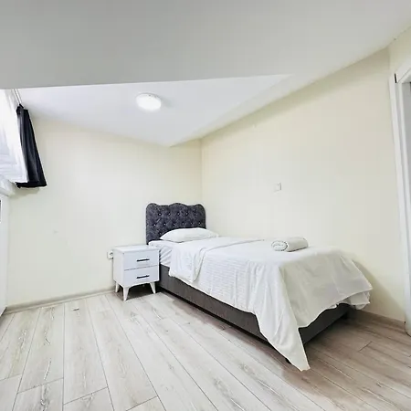 Apartmán Modern Cozy Apt For Large Group And Families *