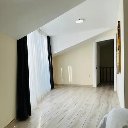 Modern Cozy Apt For Large Group And Families Istanbulská provincie