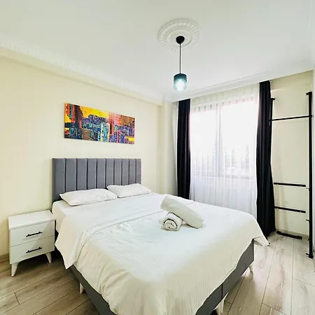 Modern Cozy Apt For Large Group And Families
